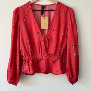 NWT Knot Sisters Blouse